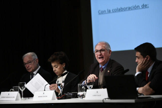 Celebración del Seminario Internacional “Grandes desafíos de Iberoamérica” en el