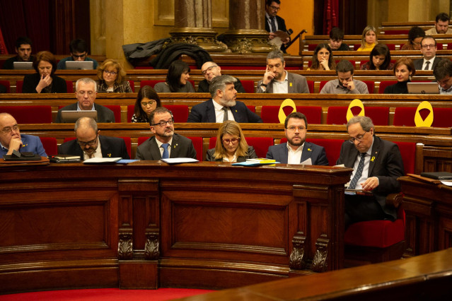 Sesión ordinaria en el Parlamento de Catalunya para tratar, en otros temas, el j
