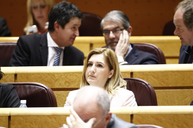 La senadora Salomé Pradas pide información del contrato de publicación del libro