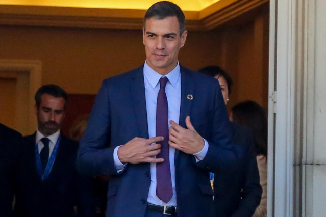 Pedro Sánchez recibe en Moncloa a las integrantes de la Selección Femenina de Fú