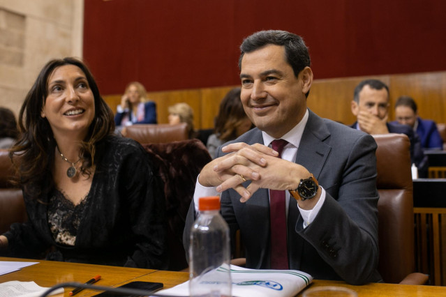 Juanma Moreno y Loles López en una foto de archivo