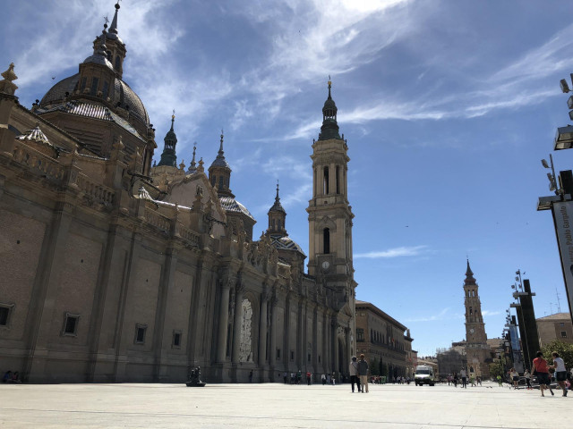 Basílica del Pilar y Catedral de la Seo, en la plaza del Pilar