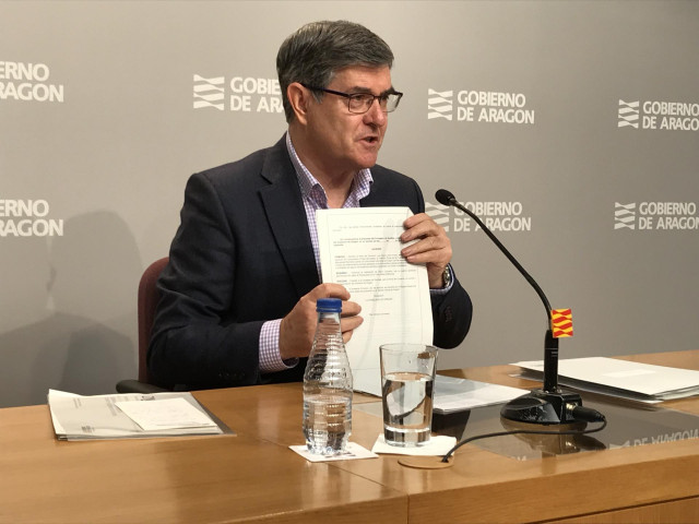 El consejero de Presidencia de Aragón, Vicente Guillén.