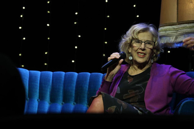 La alcaldesa de Madrid, Manuela Carmena, en una entrevista en Carne Cruda