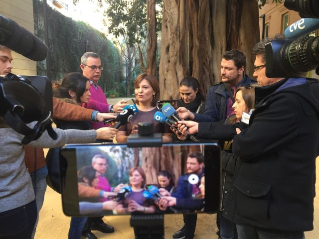Bonig atiende a los medios en el ficus de Les Corts (archivo)