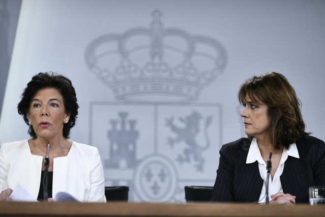 Rueda de prensa posterior al Consejo de Ministros en el que se decidió la convoc