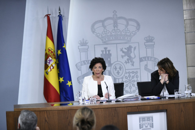 Rueda de prensa posterior al Consejo de Ministros en el que se decidió la convoc