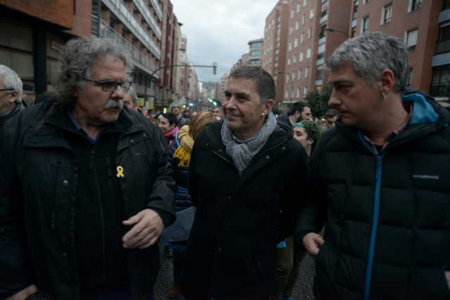 Manifestación en Bilbao de la iniciativa 'Orain presoak' por el fin de la actual