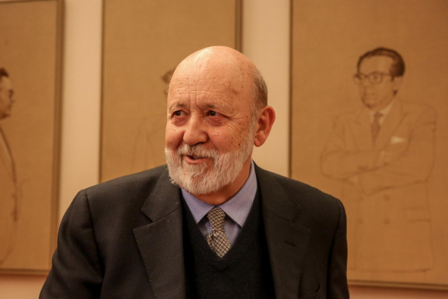 El presidente del Centro de Investigaciones (CIS), José Félix Tezanos, comparece