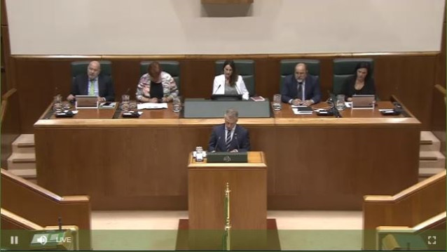 Urkullu denuncia que la moción del senado induce a 