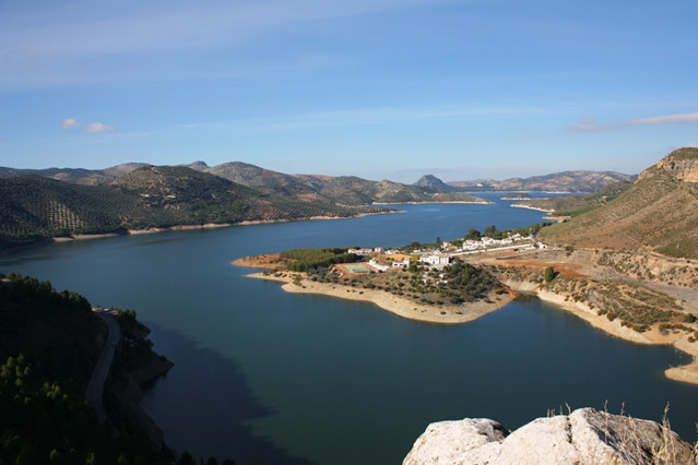 Vista aérea del embalse de Iznájar