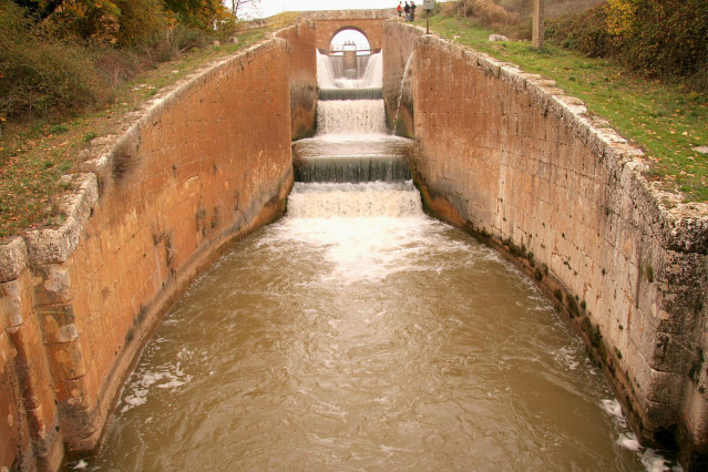 Canal de Castilla (Palencia)