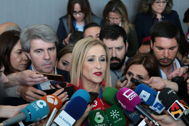 Cristina Cifuentes en la convención del PP en Sevilla