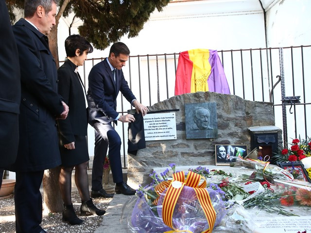 Homenaje de Sánchez a Machado