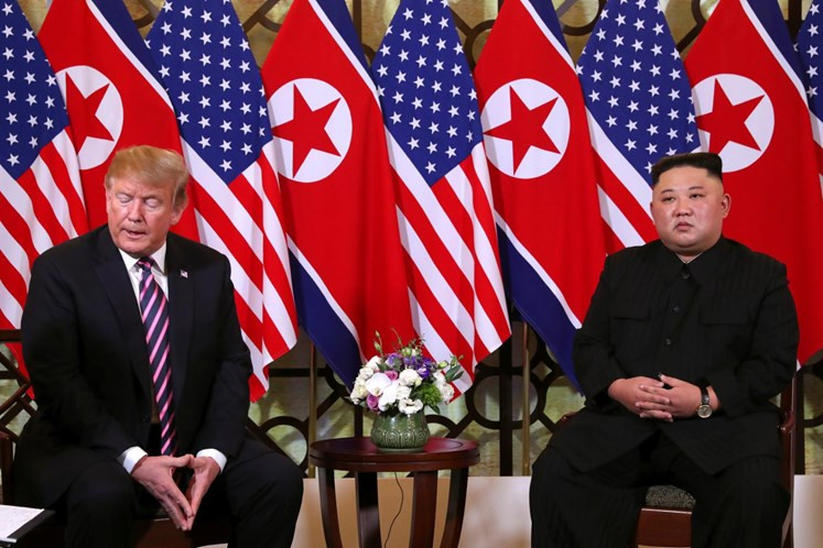 Donald Trump y Kim Jong U en Hanoi