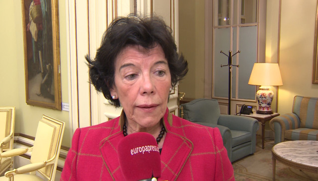 Entrevista de Europa Press a la ministra de Educación, Isabel Celaá