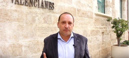 Dalmau dice que Podem 