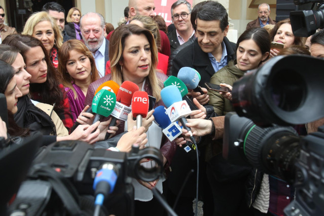 28A.- Susana Díaz Valora Que Las Listas Combinen Las 