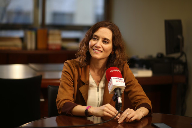 8M.- Díaz Ayuso no prevé acudir a las manifestaciones y censura que Cs defienda