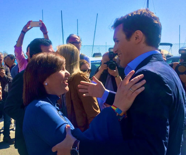 AMP.- Casado reta a Pedro Sánchez a celebrar un debate electoral y decir si pedi
