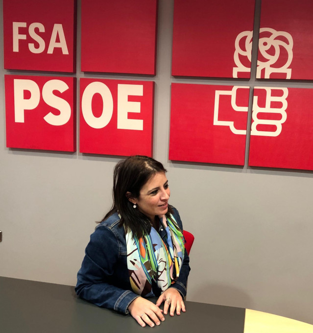 Adriana Lastra: 