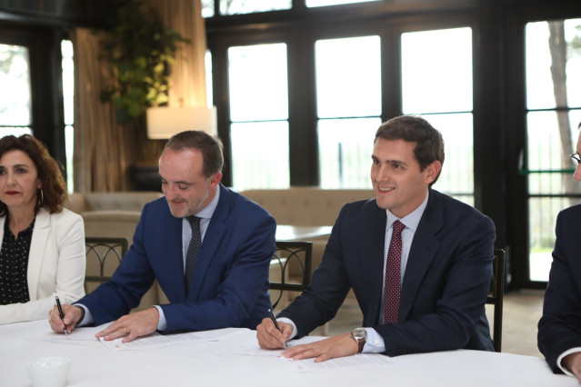 AMP.- UPN y Ciudadanos sellan su alianza para las elecciones con un reconocimien