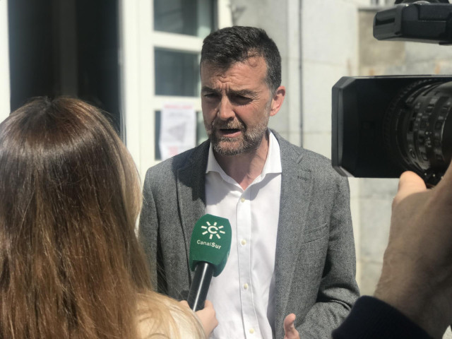 Málaga.- 28A.- Maíllo anuncia que Alberto Garzón y Eva García Sempere encabezará