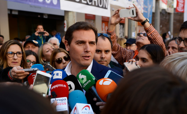 El presidente de Ciudadanos (Cs), Albert Rivera, visita Valencia en ‘Fallas’