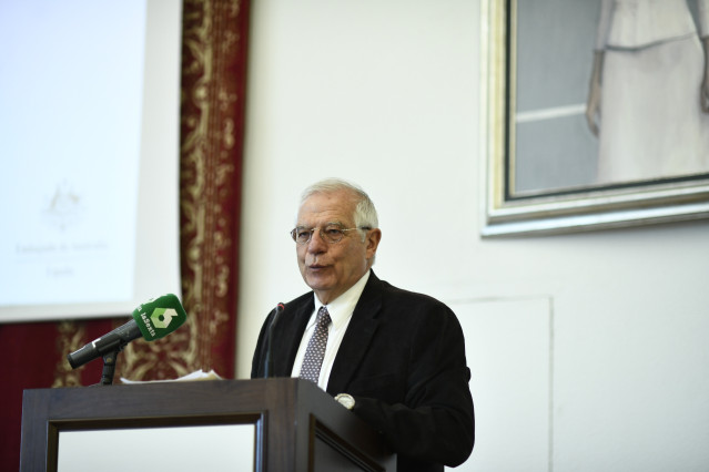 Borrell expresa su pésame por las víctimas de los ataques a unas mezquitas en Nu