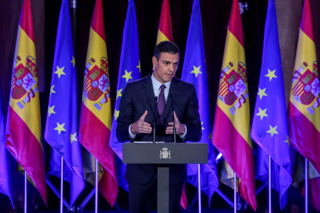 Pedro Sánchez, pronuncia la conferencia 