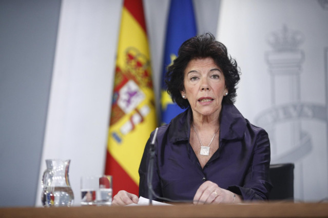 28A.- El Govern rebaixa el to i evita criticar l'oposició des de la taula del Co