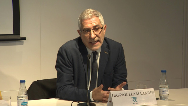 El partíu de Llamazares esixe presencia nos debates onde tea Vox
