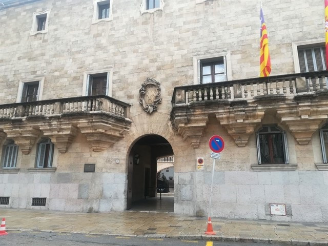 Condemnat a dos anys de presó per abusar de la seva fillastra menor