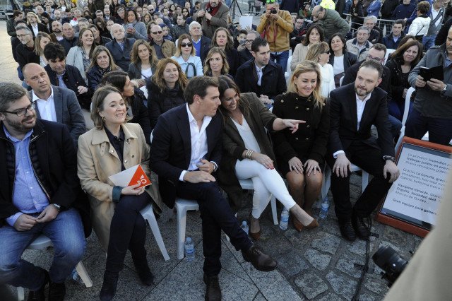 El presidente de Ciudadanos, Albert Rivera, visita A Coruña