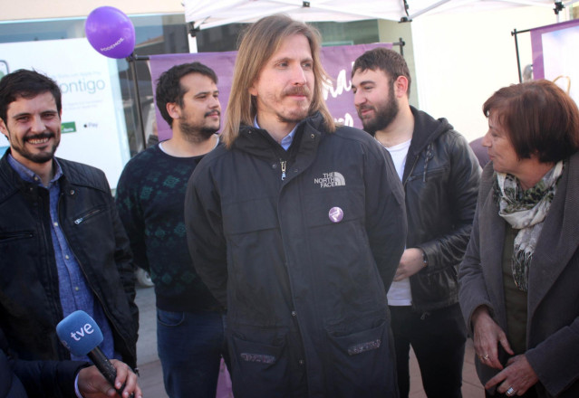 Pablo Fernández lamenta que Cs se nutra de la descomposición del PP y que haya a