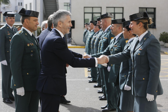 El ministro del Interior, Fernando Grande-Marlaska, visita la Comandancia de la