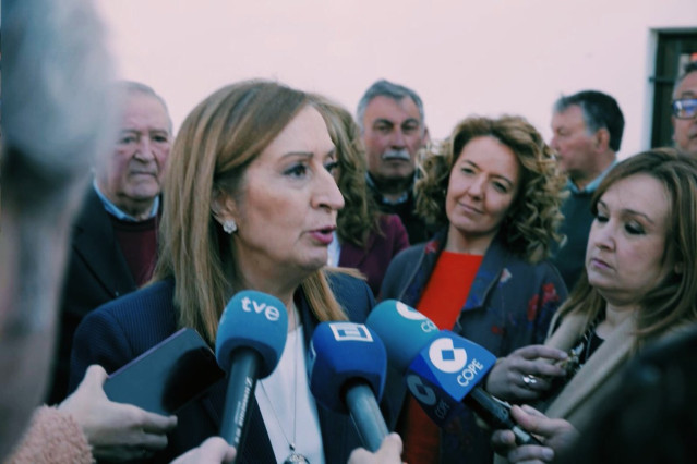 28A.- Ana Pastor (PP): 