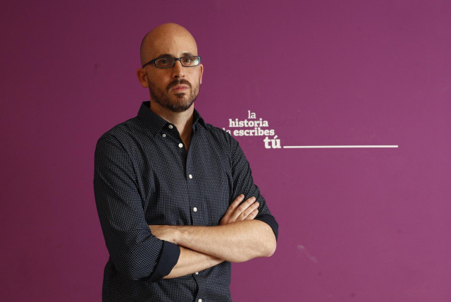 Retratos del secretario de Economía de Podemos, Nacho Álvarez