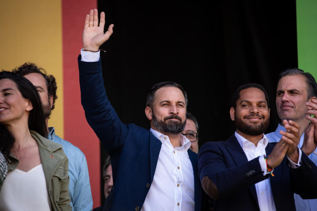 28A.- Abascal (Vox) promet 