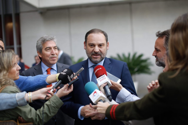 28A.- Ábalos Defiende Que El PSOE Tiene Un 