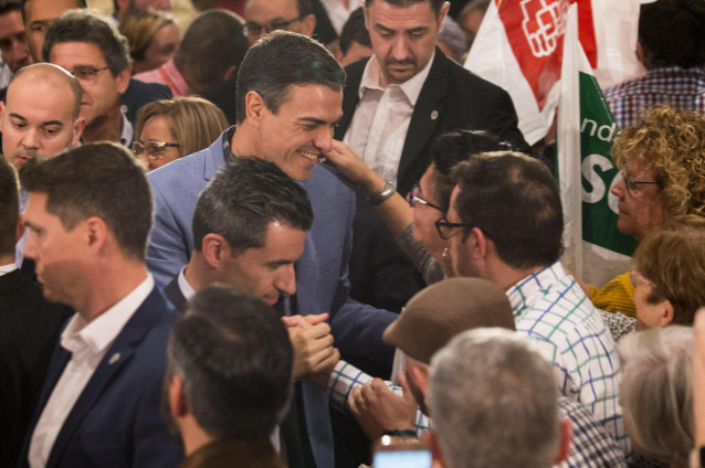 Sánchez pide que l'astención 
