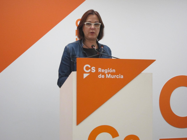 **ROSALIA CS