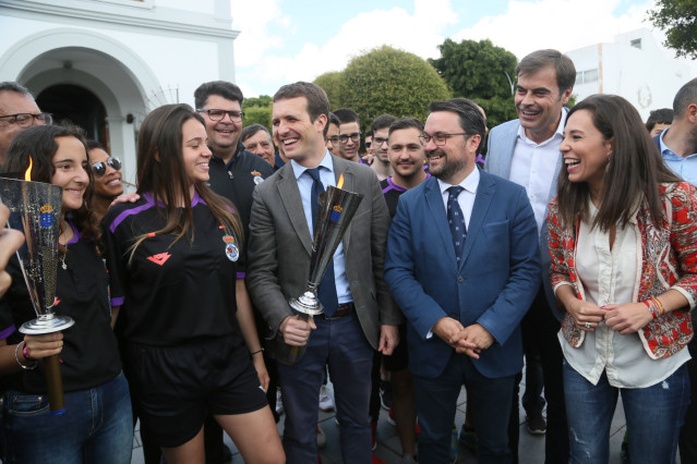 Pablo Casado visita Canarias