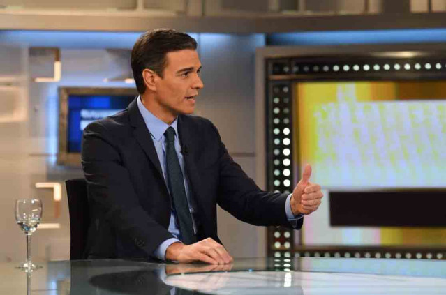 Pedro Sánchez en la entrevista con Telecinco