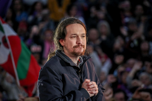 El secretario general de Podemos, Pablo Iglesias, protagoniza el acto de precamp