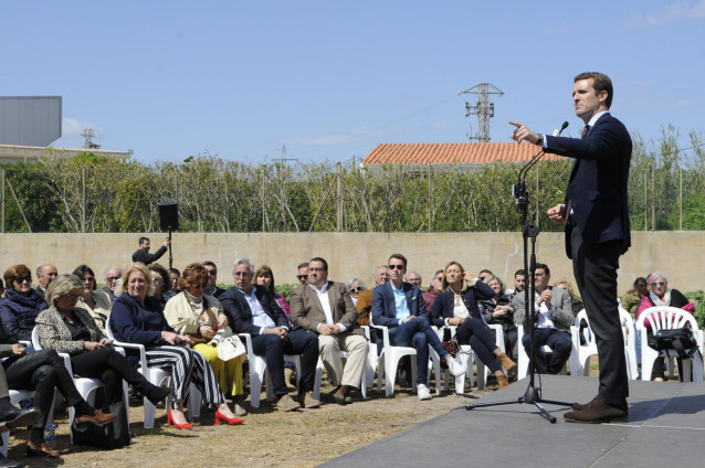El presidente del Partido Popular, Pablo Casado, en un acto del partido en Menor