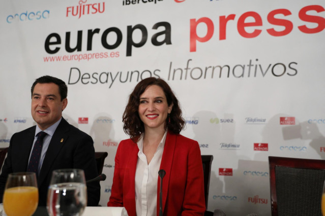 AV.- 26M.- Díaz Ayuso propone gratuidad del transporte en Madrid para mayores de 75 años y tarifa plana el fin de semana