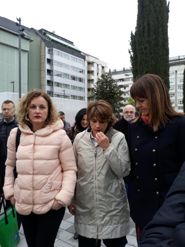 Dolores Delgado cree que hablar de indultos a los líderes del 1-O sería hacer 