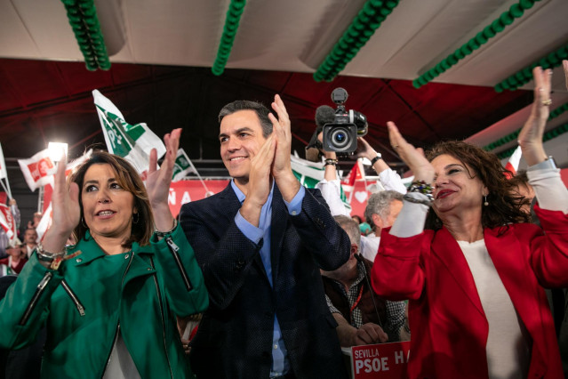 Pedro Sánchez participa en un acto público en Sevilla