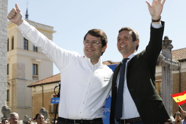 Mitin de campaña del Partido Popular en la Plaza de San Pablo, Valladolid.